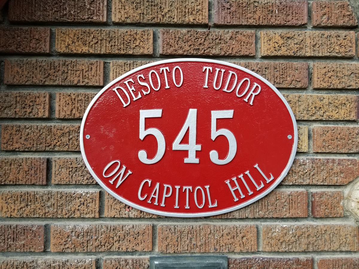 Desoto Tudor On Capitol Hill Солт-Лейк-Сити Экстерьер фото